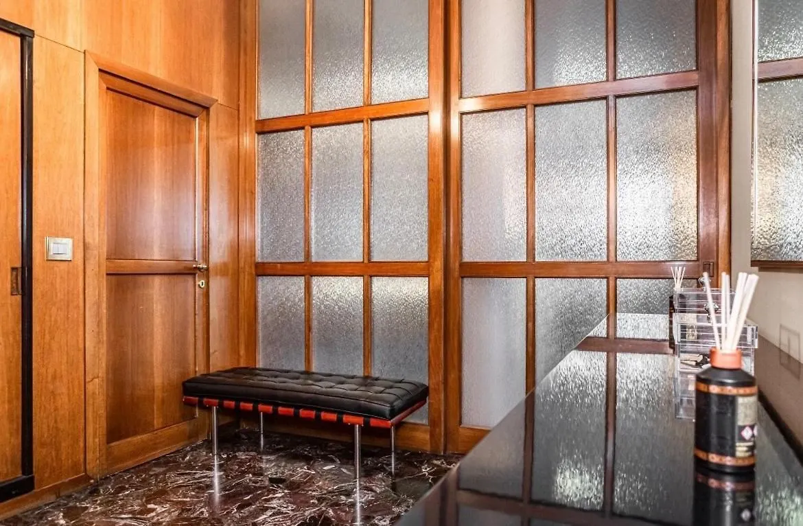 10 Minuti Dal Duomo - Elegante Domus Apartment Milan Italy